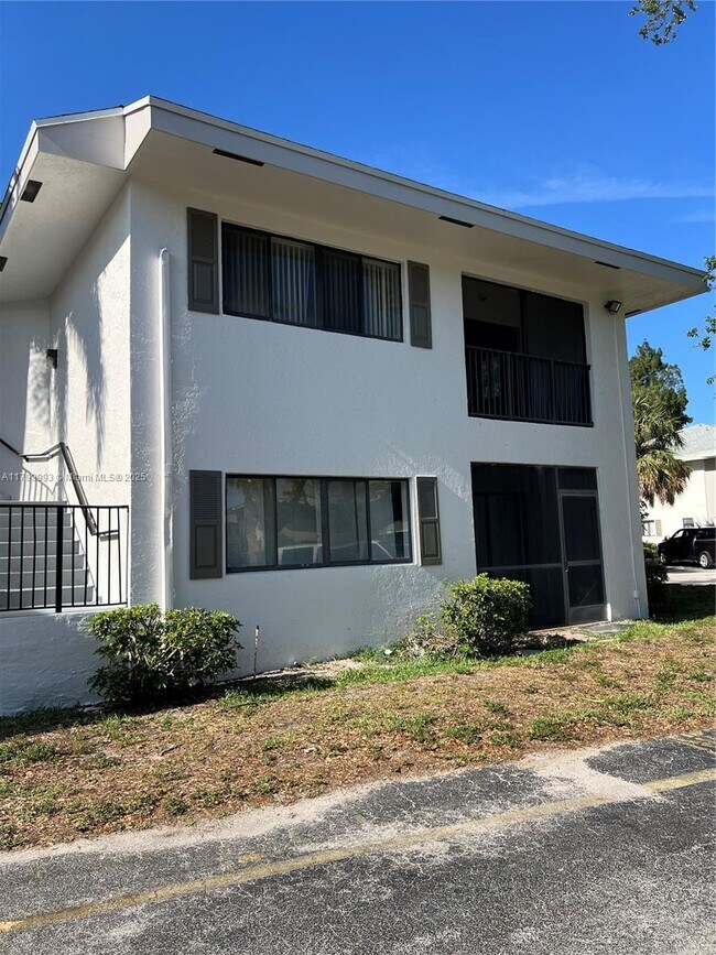 Photo - 2550 SW 18th Terrace Condo Unit 1508