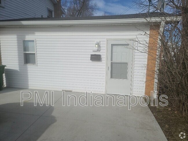 Building Photo - 1902 Rosemont Ave Unit A Rental