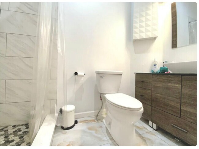 Photo - 1224 Wallace St Unit Two