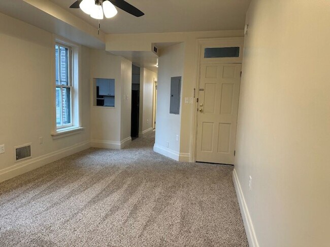 Photo - 570 Race St Unit 2