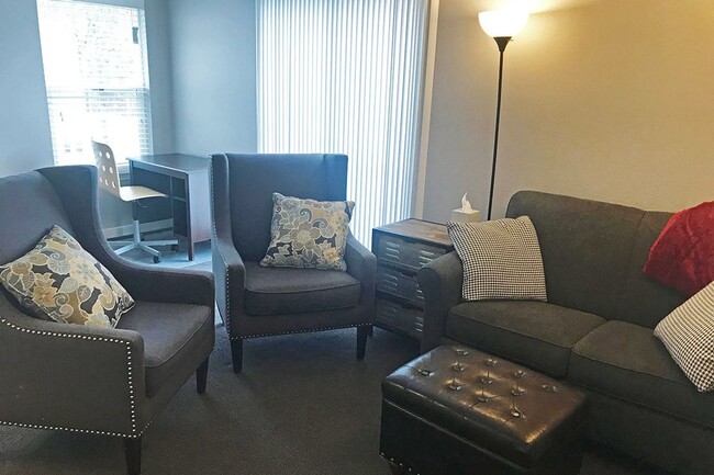 Waterfront Apartments (TCT 1600, LLC)