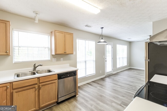 Photo - 810 Kilkenny Cir