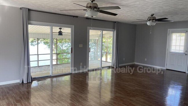 Photo - 609 Lakewood Dr