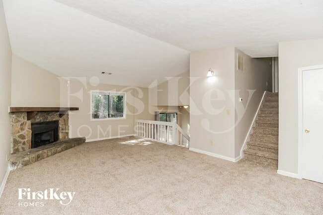 Photo - 5211 Scarbrough Ln