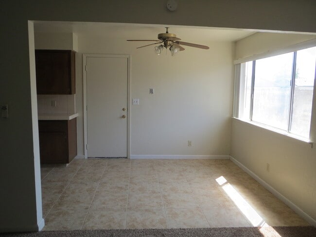 Photo - Clovis location, near schools, shopping & more!