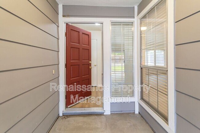 Photo - 480 Amber Ct