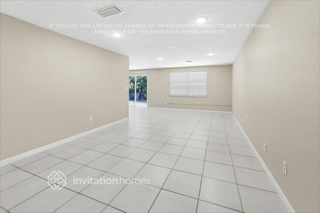 Photo - 16123 Sandcrest Way