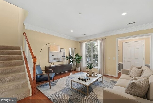 Photo - 21877 Elkins Terrace