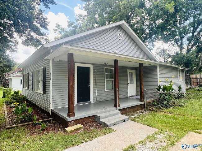 Building Photo - 3214 Clopton St SW Rental