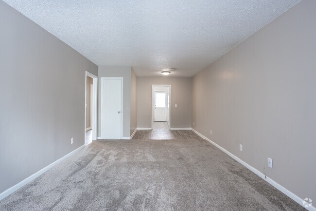 2BR, 1BA - 912SF - Living Room
