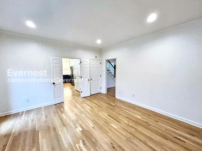 Photo - 1420 Calloway Ct