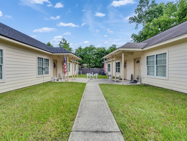 Photo - 104 Longstreet Rd