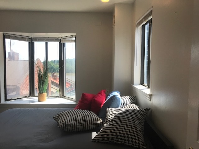 Photo - 1059 Paper Mill Ct NW