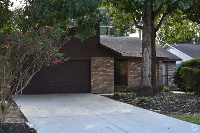 Building Photo - 4006 Sweet Gum Trail Rental