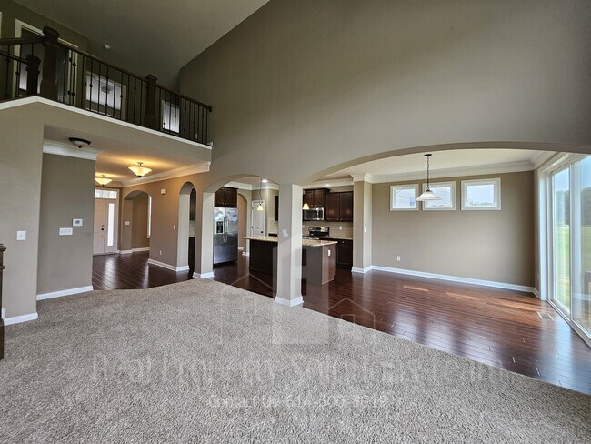 Photo - 575 Chariot Way House