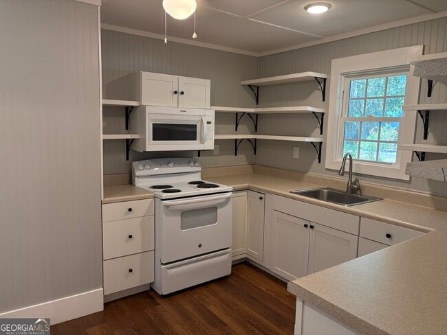 Photo - 504 N Maple St
