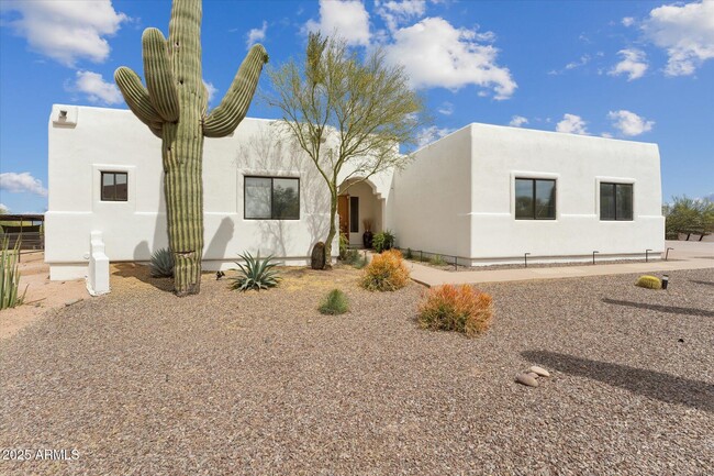 Photo - 14604 E Peak View Rd Casa