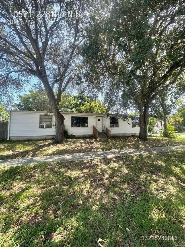 Building Photo - 10521 S 228th Ln Rental