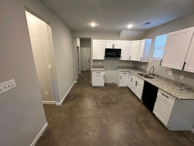 Photo - 873 Decatur St