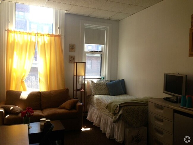 Building Photo - Back Bay Studio apartment available 9/1