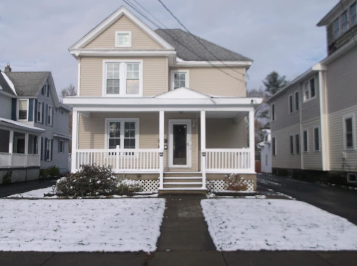 Photo - 732 W Liberty St Unit 2