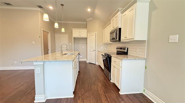 Photo - 701 Ransom Wy