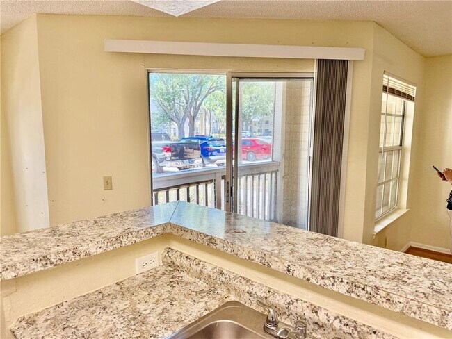 Photo - 1021 S Hiawassee Rd Unidad 3915