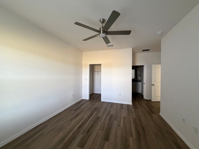 Photo - 16075 Badalona Dr