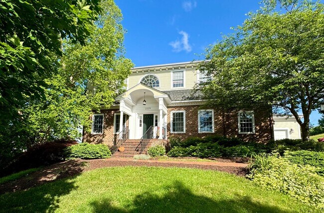 Photo - Charming Wyatt Farms Home with Stunning Vi...