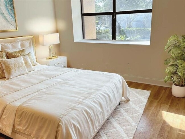 Photo - 3964 Cocoplum Cir