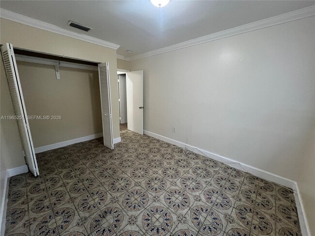 Photo - 11931 NE 12th Ave Unit 11931