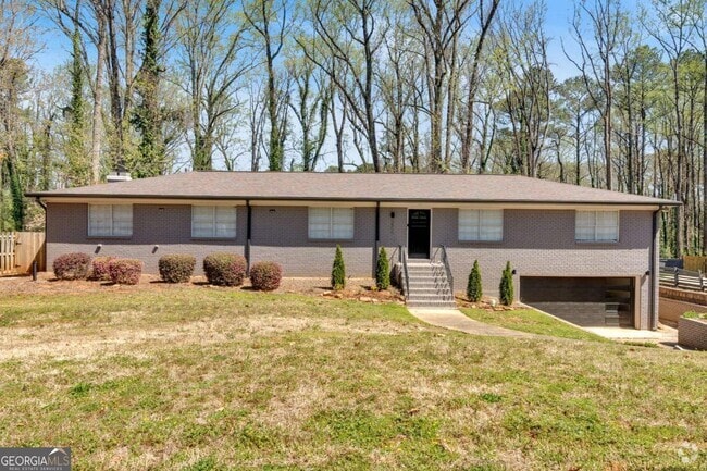 Building Photo - 3819 Dora Dr SE Rental