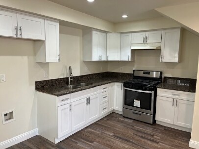 Photo - 213 E 84th Pl