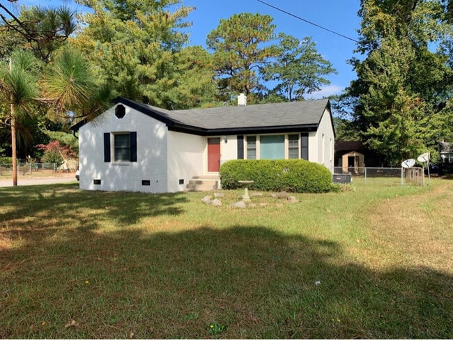 Photo - 1400 Planters St