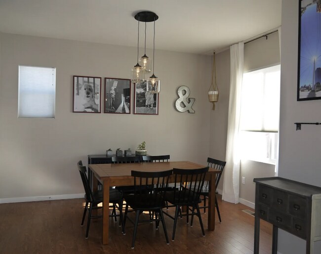 Photo - 9733 Dunning Cir