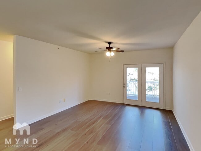 Building Photo - 11251 Hyde Pointe Ct