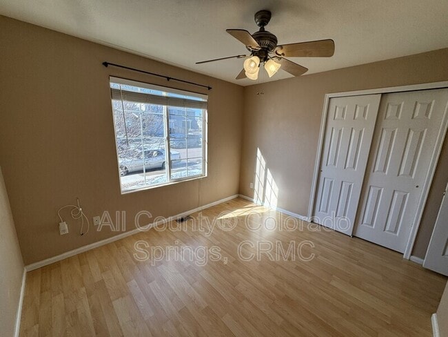 Photo - 1305 Lords Hill Dr
