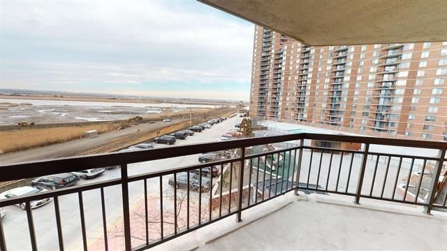 408 Harmon Cove Tower