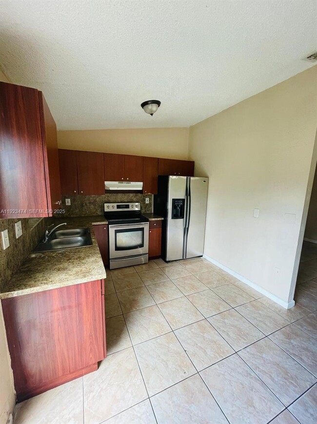 Photo - 28120 SW 141st Pl