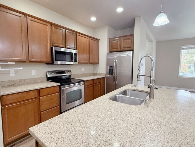 Photo - Charming 3bed/2.5 bath House!