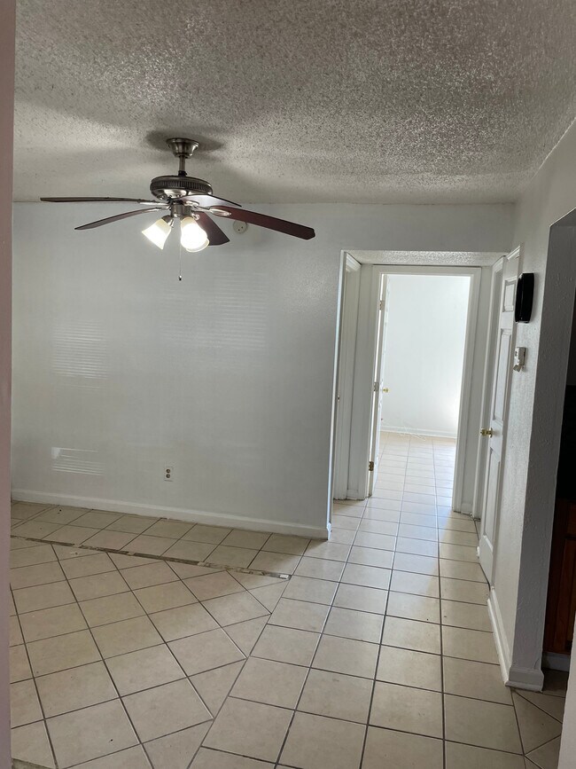 1938 Pace Blvd Apartments For Rent in New Orleans, LA