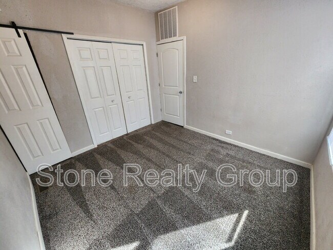 Photo - 525 S 7th St