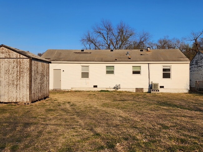 Photo - 1645 SW Oklahoma Ave