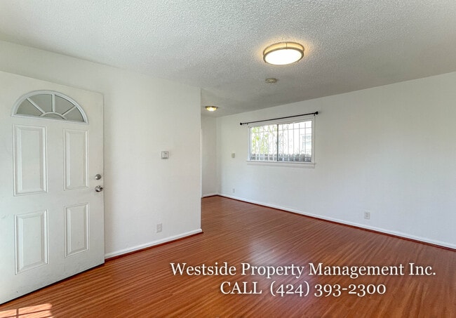 Photo - 6606 Brynhurst Ave