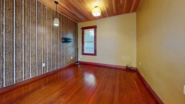 Photo - 12 Forest Hills St Unit 3
