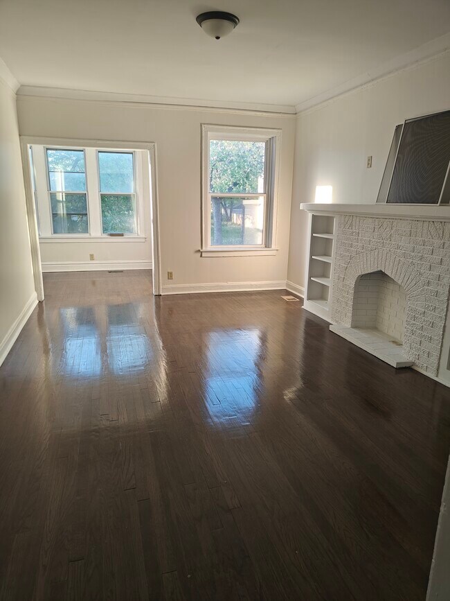 Photo - 4117 W Wilcox St Unit 1