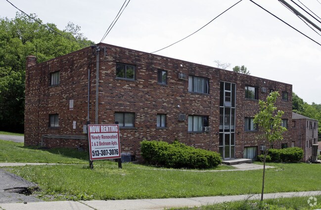 2478-2486 White Street - Whitewood Apartments