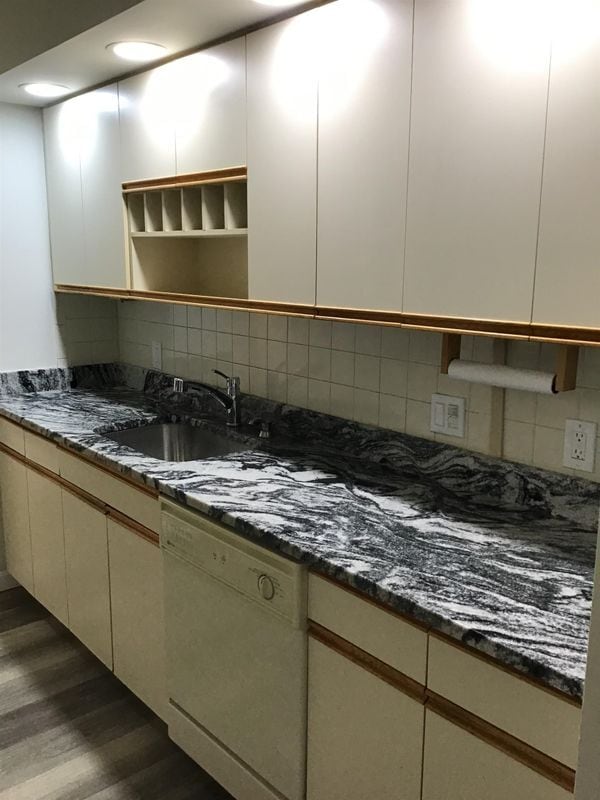 Photo - 210 Brook Village Rd