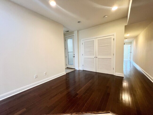 Photo - 1818 N 16th St Unit 4B