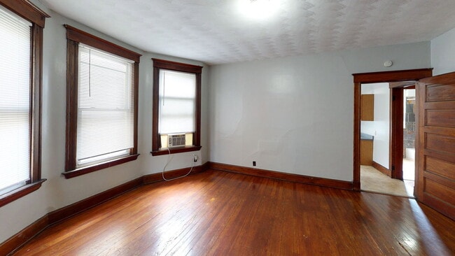 Photo - 229 Atkinson St